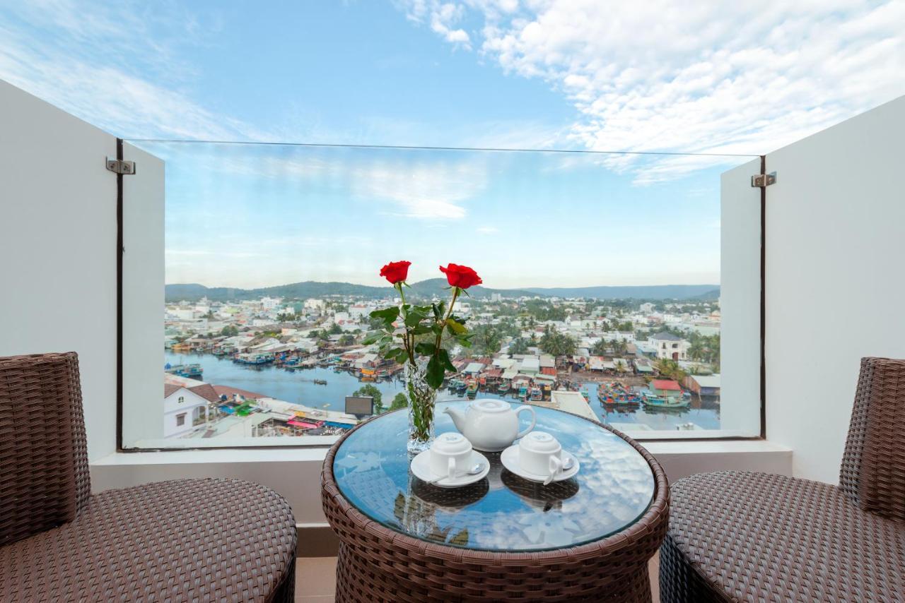 The Empire Hotel Фукуок Екстер'єр фото