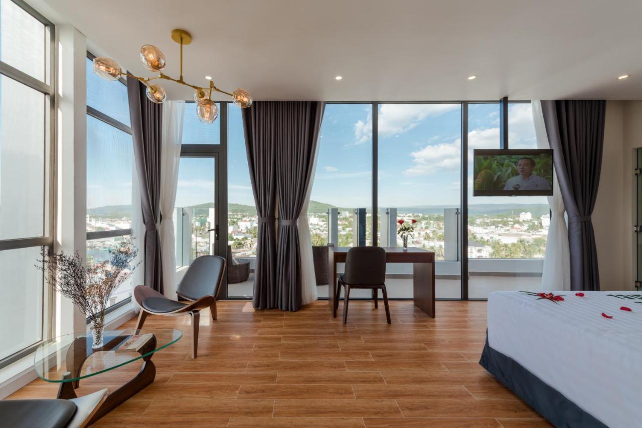 The Empire Hotel Фукуок Екстер'єр фото
