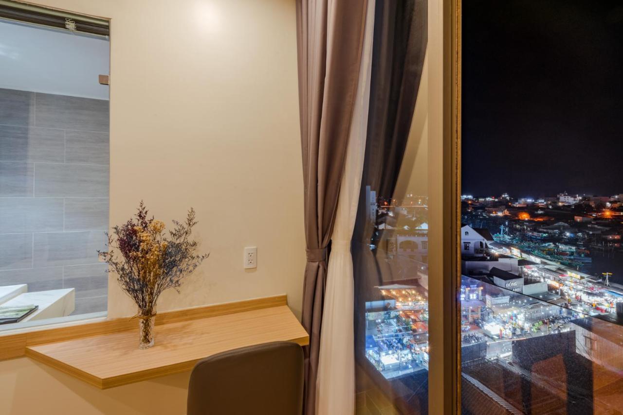 The Empire Hotel Фукуок Екстер'єр фото